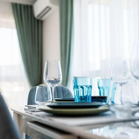 Apartament Sky Academic Warna